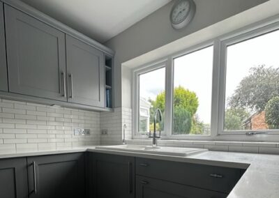 Shaker_style_Dust-grey kitchen